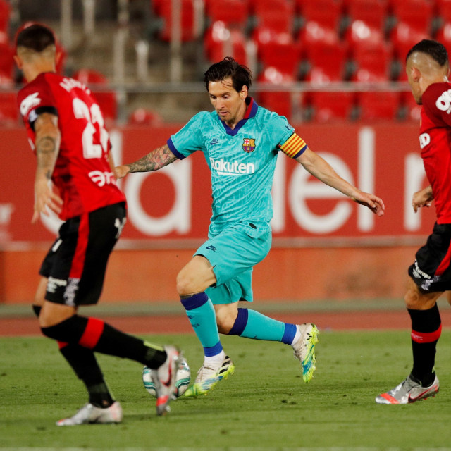 Messi Gemilang, Barcelona Bungkam Mallorca 4-0