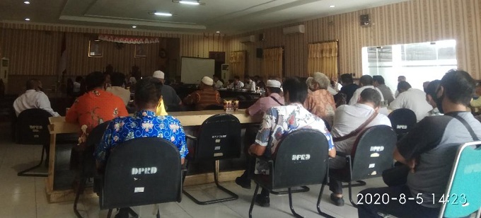 RDP Soal Sengketa Tanah Makam di DPRD Kotim Ribut