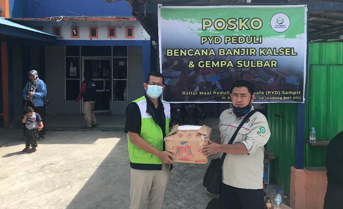 Akademisi asal Sampit Salurkan Bantuan Korban Banjir Kalsel ke BMT