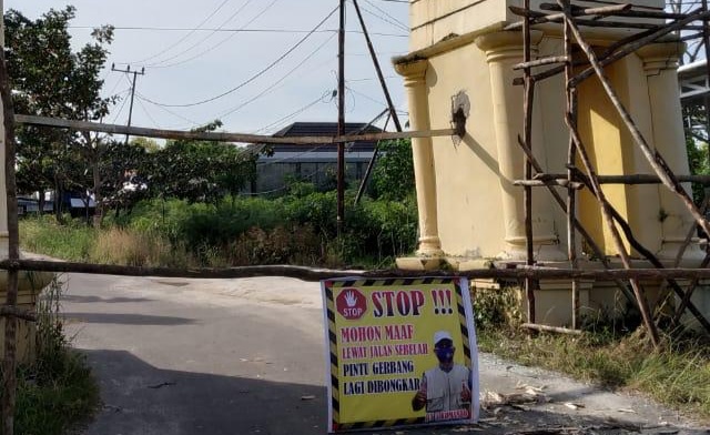 Gapura Wengga Metropolitan Akhirnya Dibongkar