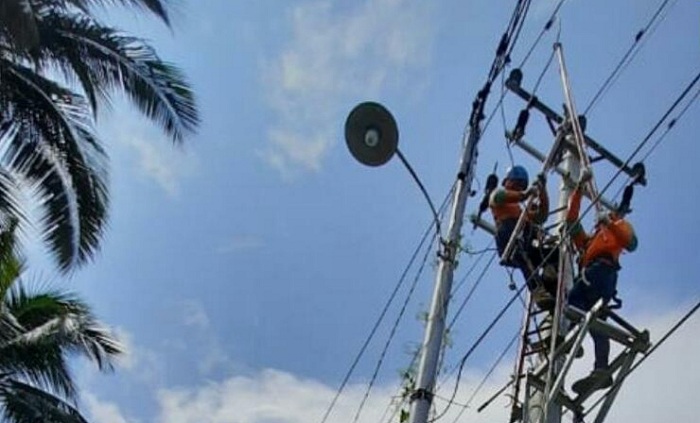 Hore! 2022, Desa Rangda dan Umpang Teraliri Listrik