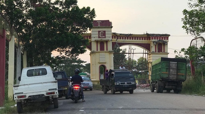 Lagi, Pembongkaran Gapura Wengga Metropolitan Disorot