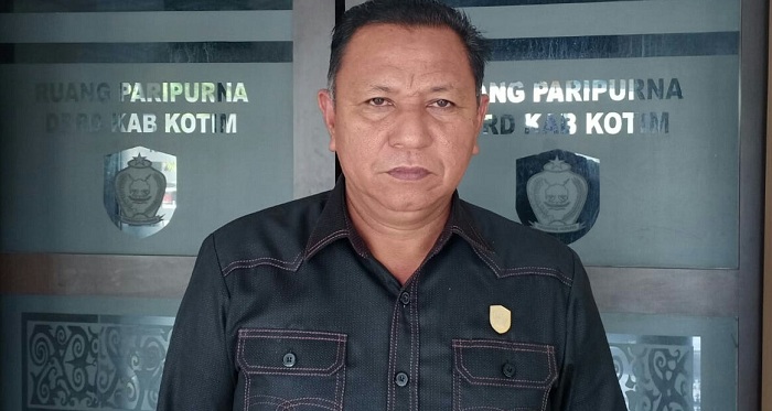 Dewan Pergoki Limbah CPO Mengapung di Sungai Mentaya, Rudianur: Pemerintah Harus Bertindak