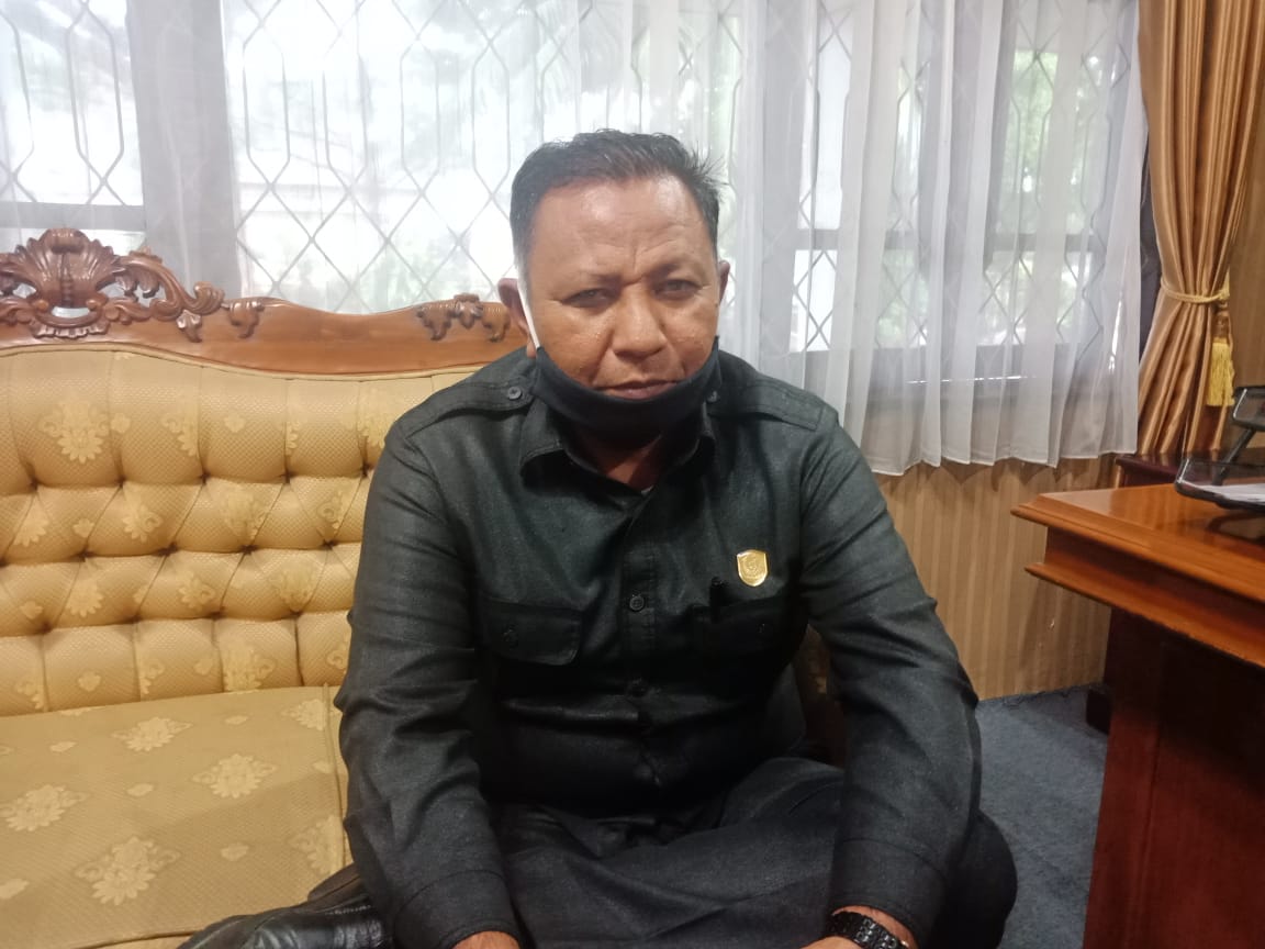 Dewan Harapkan Alat Berat Bisa Direalisasikan Di Wilayah Selatan Untuk Pertanian