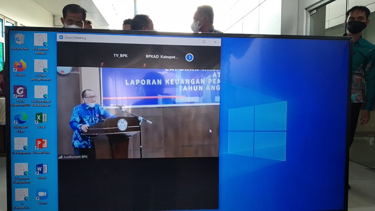 BPK Kalteng Serahkan LHP atas LKPD Tahun Anggaran 2020