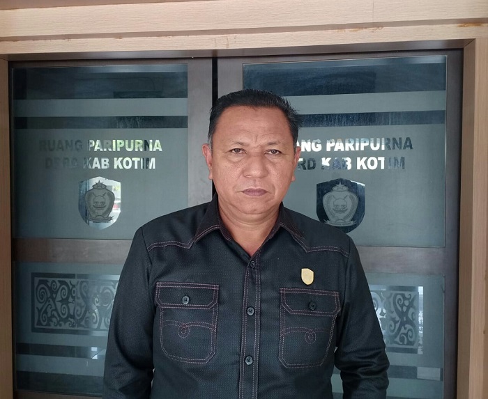 Wakil Ketua DPRD KOTIM Minta Polisi Tetapkan Status Hukum Bos Miras yang Arogan