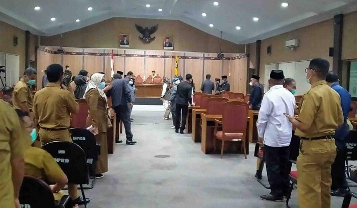 Penyertaan Modal Rp 50,9 Miliar Kepada Bank Kalteng Disepakati Fraksi DPRD Kotim
