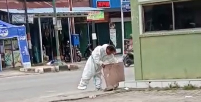 Viral ODGJ Pakai APD di Pangkalan Bun