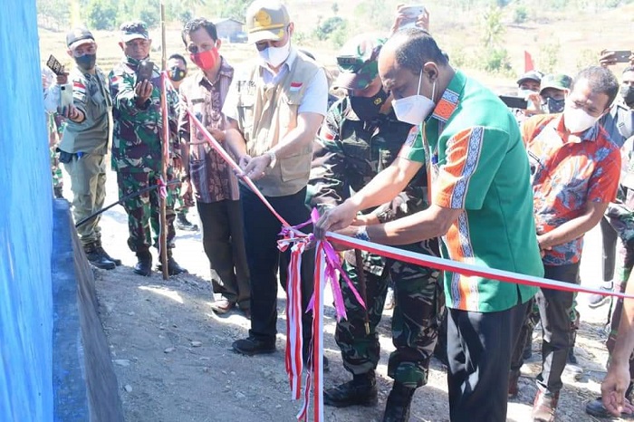 Resmikan Pompa Hidran Di Kecamatan Lamaknen, Ini Pesan Wakil Bupati Belu
