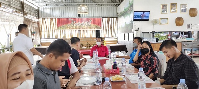 Kumpulkan Alumni STPDN Kotim, Ini Pesan Perdie M Yoseph