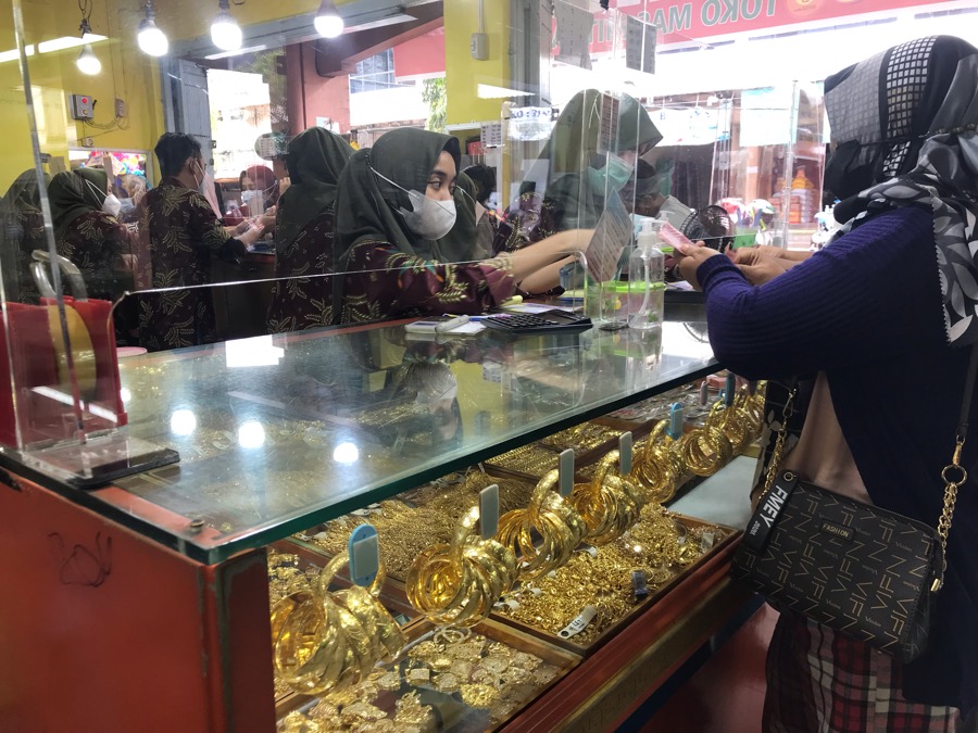 Harga Turun, Pembeli Emas Melalui Online Meningkat
