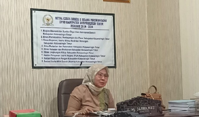 Jangan Tanam Sawit di Pinggir Sungai, Ini Penjelasan Legislator Kotim
