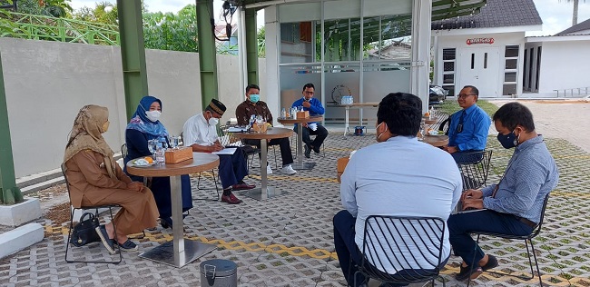 MES Kalteng Jalin Kerjasama dengan OJK, Tingkatkan Literasi Ekonomi Syariah