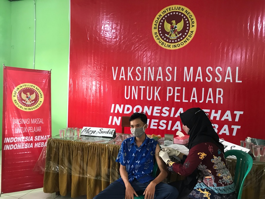 Kolaborasi BINDA Kalteng dan Pemkab Kotim, 750 Pelajar Divaksin