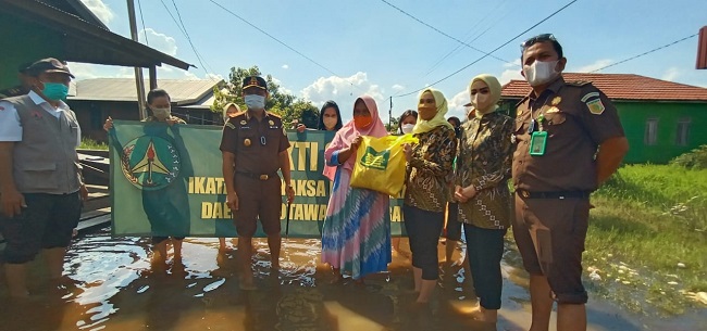Beberapa Rumah di Kelurahan Baru Dilanda Banjir, IAD Kobar Turun Tangan