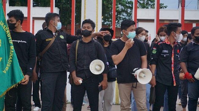 Unjuk Rasa Mahasiswa Palangka Raya: Dua Tahun Jokowi-Amin Gagal