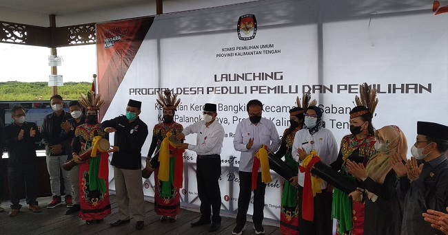 KPU Kalteng Launching Program Desa Peduli Pemilu dan Pemilihan di Kereng Bangkirai