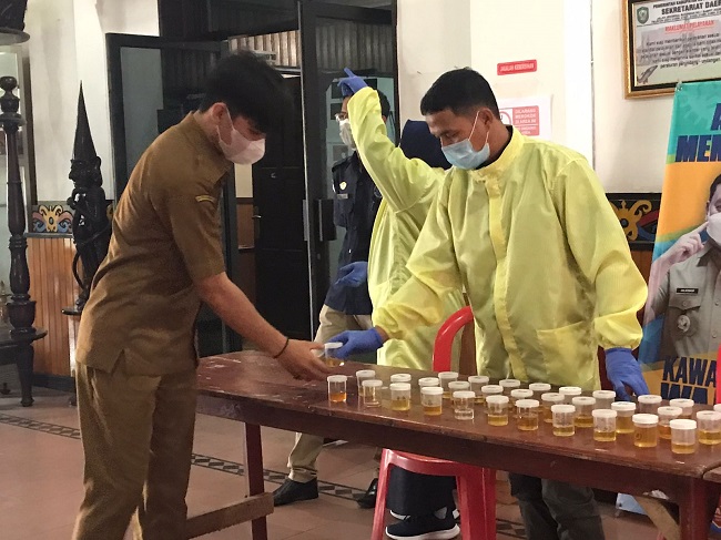 BNK Gelar Tes Urine Bagi ASN dan Tenaga Kontrak di Setda Kotim