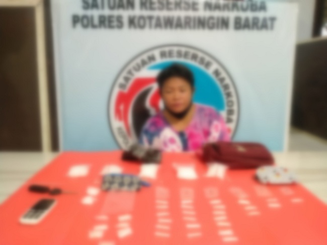 Emak-emak Asal Kumai ini Diamankan Polisi Karena Kepemilikan Sabu