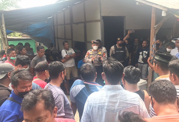 Sopir Truk Minta Solusi Secepatnya, Ancam Aksi Massa Besar-besaran Jika Berlarut