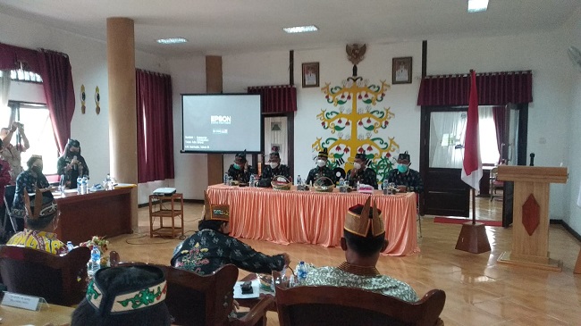 Walikota Fairid Naparin Buka Raker DAD Palangka Raya