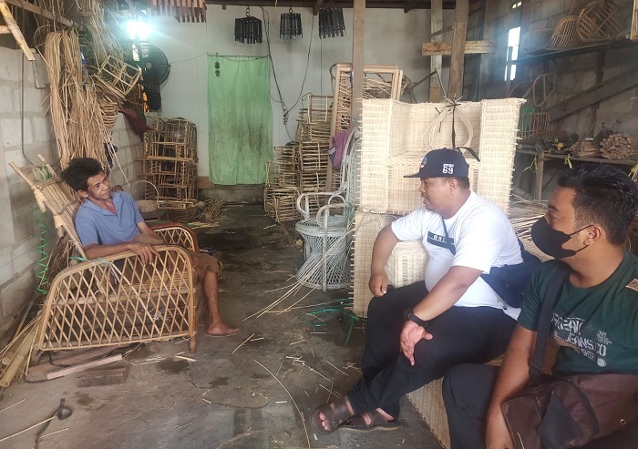 Kini Hanya Sisa Tiga Orang Pengrajin Rotan di Kotim, API UMKM Inisiasi Pelatihan
