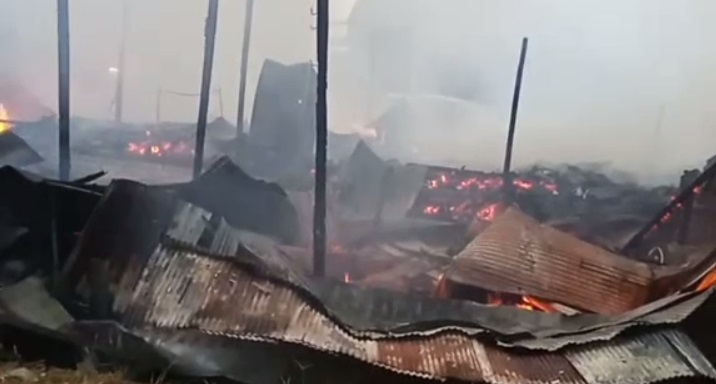Pasar Niaga Sumber Agung Pangkalan Lada Ludes Terbakar
