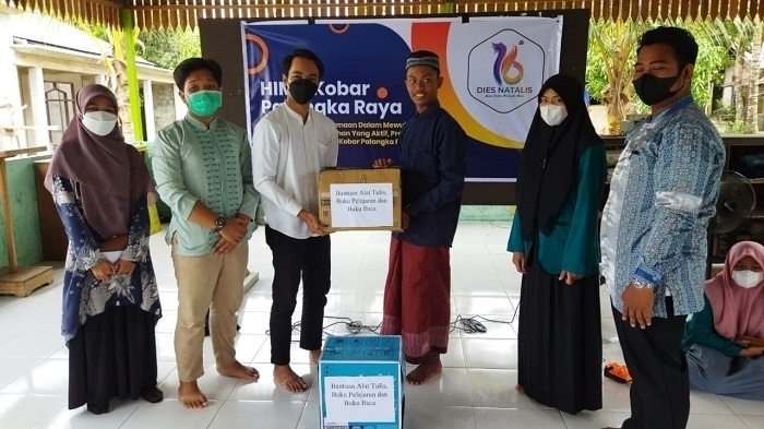 Dies Natalis ke-16, Hima Kobar Palangka Raya Salurkan Bantuan ke Ponpes