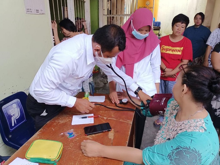 Warga Binaan Lapas Sampit Dapat Pelayanan Kesehatan Jemput Bola
