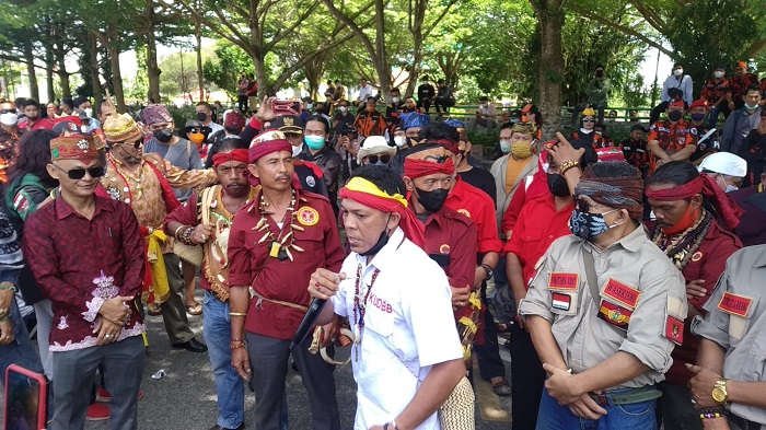 Koalisi Ormas Kebangsaan Kalteng Gelar Aksi Damai, Tuntut Edy Mulyadi Disidang Adat