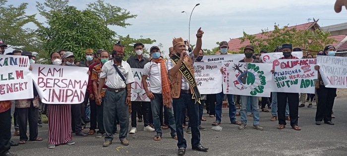 GERSTUK Tuntut Bebaskan Kades Kinipan