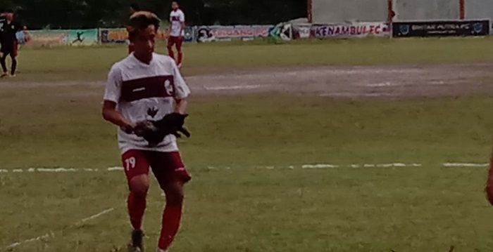 Bikin Heboh, Kucing Terobos Lapangan Saat Laga Mahodenk FC vs Diva FC