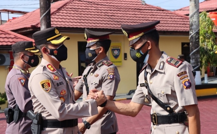 Tiga Pejabat Utama dan Dua Kapolsek di Lingkungan Polres Kobar Resmi Berganti