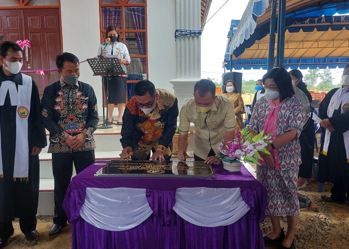 Resmikan Gereja Sakatik Kuala Kurun, ini Pesan dari Bupati Gunung Mas