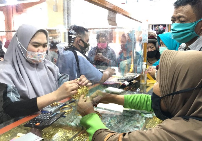 Update Harga Emas Hari ini: Naik Signifikan, Kena Imbas Rusia vs Amerika