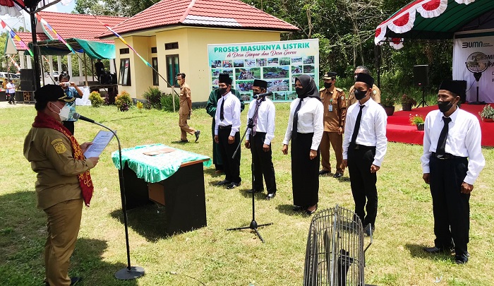 Resmi Dilantik, Bupati Harap BPD Desa Pamalian Bisa Jadi Partner Kades