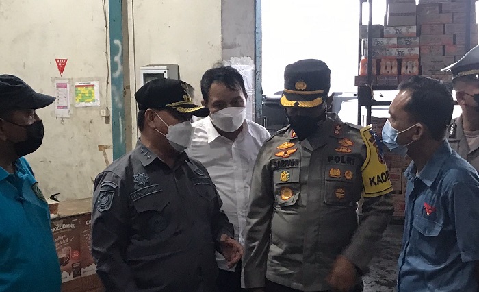 Begini Duet Bupati-Kapolres Sidak Minyak Goreng ke Distributor