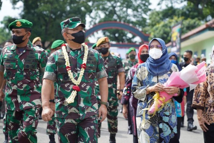 Kunjungi Pusdik Jajaran Kodiktatad, Kasad Periksa Kesiapan Sarana dan Fasilitas Pendidikan