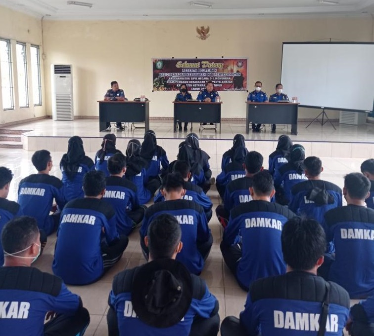 Puluhan Personel Baru CPNS Disdamkarmat Kotim Dibekali Pelatihan