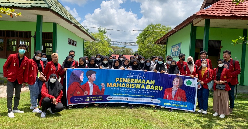 Kelompok 4 KKN UMPR Gelar Sosialisasi di SMA 2 Muhammadiyah Palangka Raya