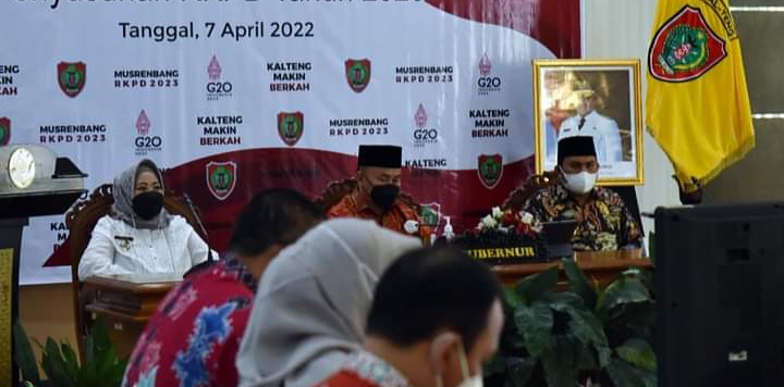 Bupati-Wakil Bupati Kobar Dampingi Gubernur di Musrenbang RKPD Provinsi Kalteng