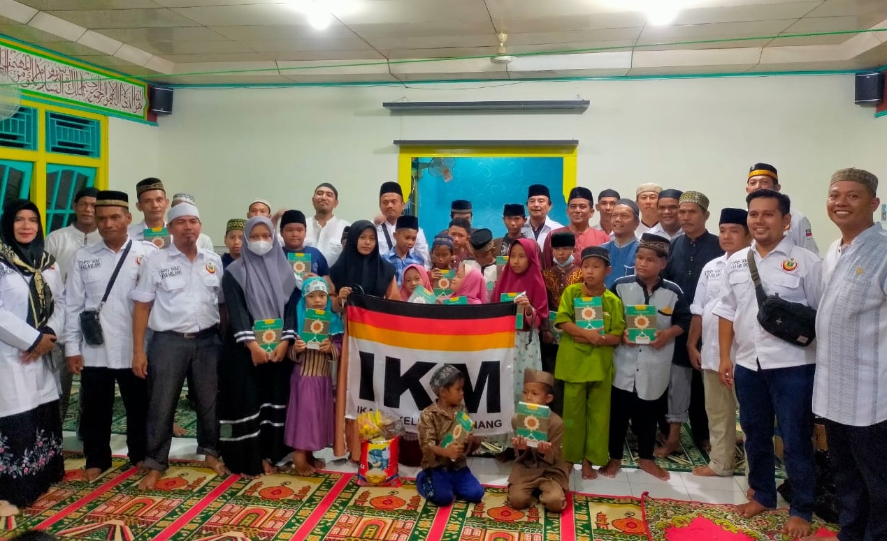 IKM Melawi Gelar Bukber dan Santunan untuk Anak Yatim