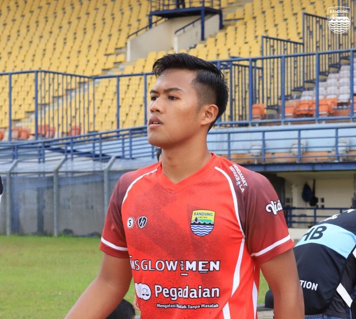 Rio Kiper Muda Kalteng Dikontrak Persib Bandung