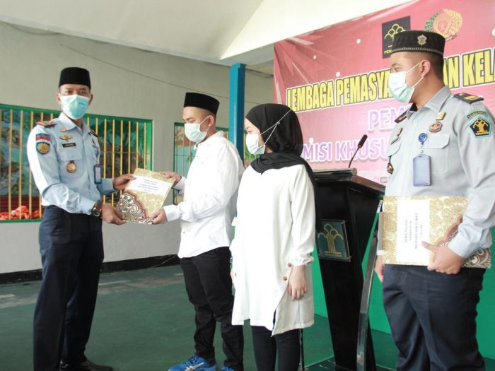 Ratusan Warga Binaan Lapas Sampit Terima Remisi Idulfitri