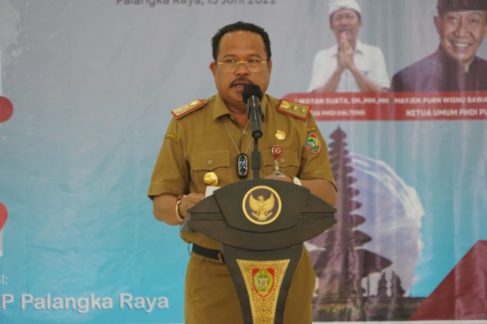 Sekda Nuryakin Hadiri Pelantikan Pengurus PHDI Provinsi Kalteng