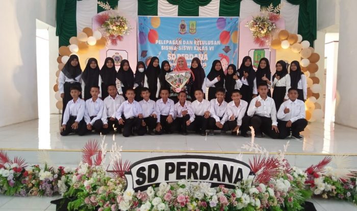 SD Perdana Sungai Rangit Adakan Pelepasan Siswa Kelas VI