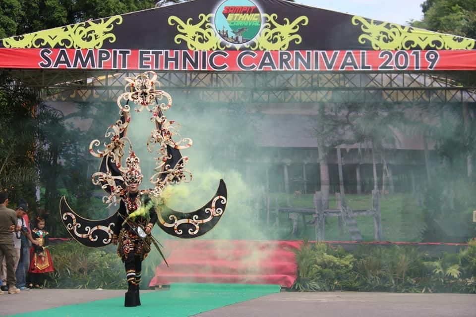 Disbudpar Kotim Berencana Kembali Menggelar Sampit Etnik Karnaval