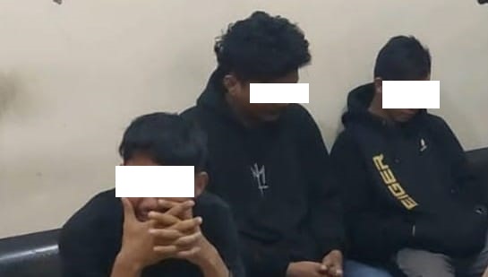 Tiga Remaja Digerebek Usai Pesta Miras di Barakan