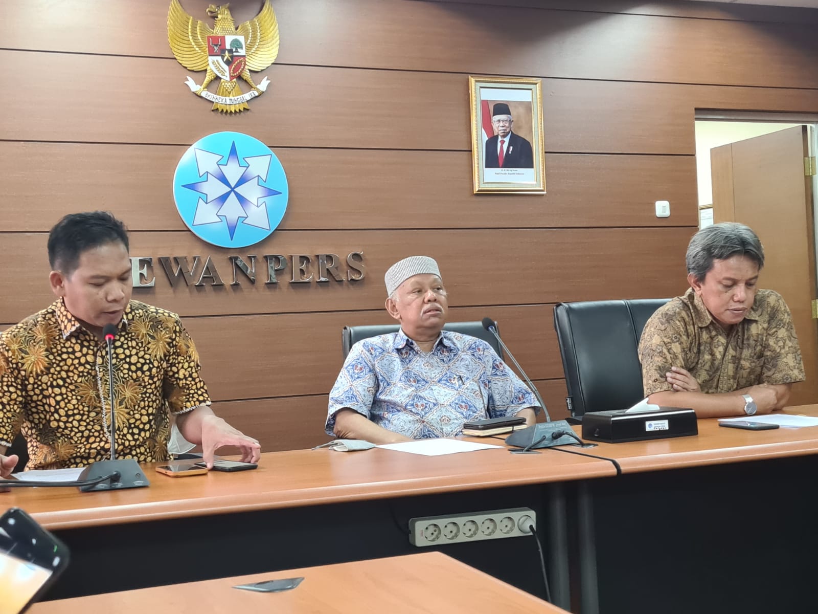 Ancam Kebebasan Pers, Dewan Pers Desak DPR Terbuka dalam Proses Legilasi RUUKUHP