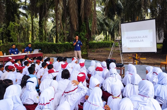 KAN Kabupaten Sukamara Sosialisasikan Bahaya Narkoba Kepada Pelajar